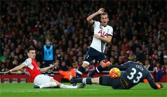 加期待他在 加期待他在